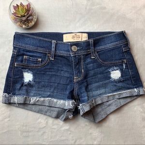 Hollister Distressed Denim Shorts size 0